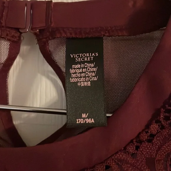 [Victoria's Secret] Very Sexy Embellished Lace Bodysuit Burgundy. Size M. - Picture 2 of 6